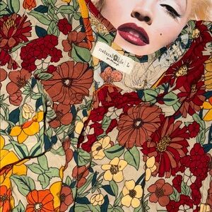 👉🏻♥️👈🏻• 🌳 Natural Life x Flowers… no water needed Vibes..🌳